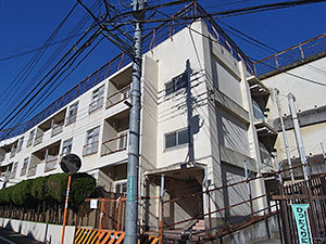 中野区小滝町教職員寮