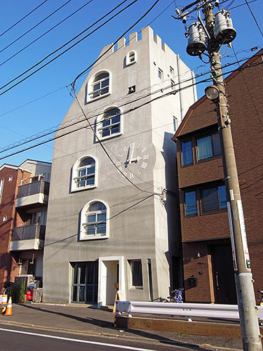 西小山の時計塔