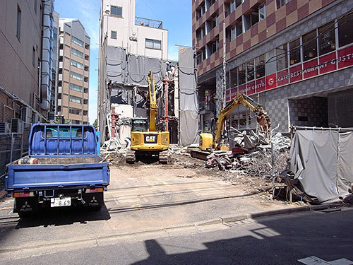 芝5丁目の解体現場